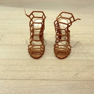 Schutz size 9 cage heels